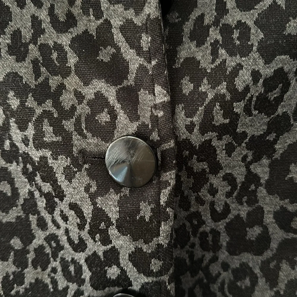 Gray cheetah leopard blazer jacket sz S - Picture 3 of 4